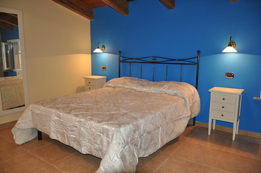 Agriturismo Le Vigne Fermo Habitación foto